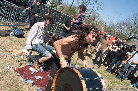 Monotonix