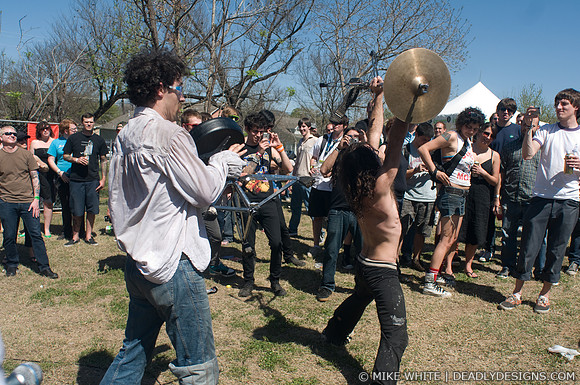 Monotonix