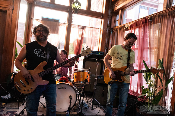 Los Cantares