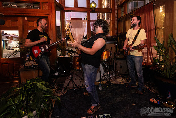 Los Cantares