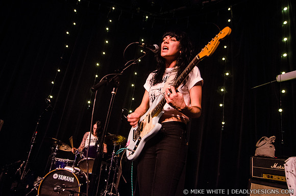 The Coathangers