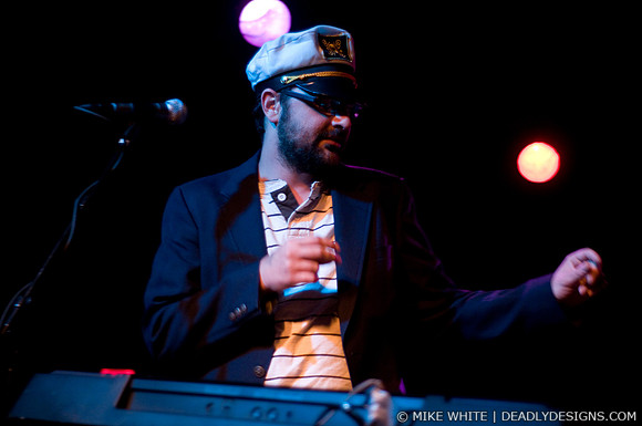 The Pencilthin Reefer Band (Caledonia Lounge)