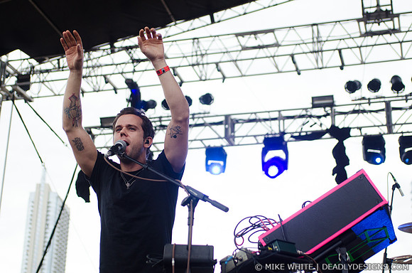 M83