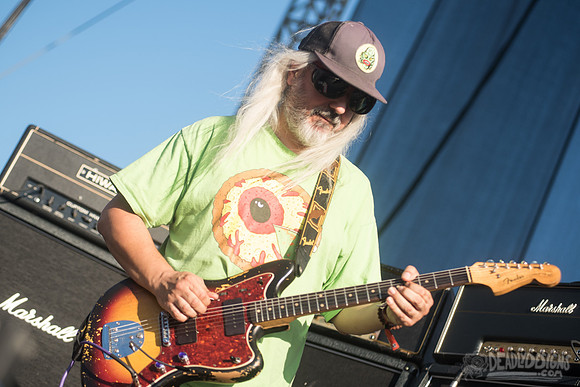 Dinosaur Jr.