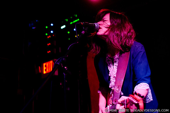Shannon Wright