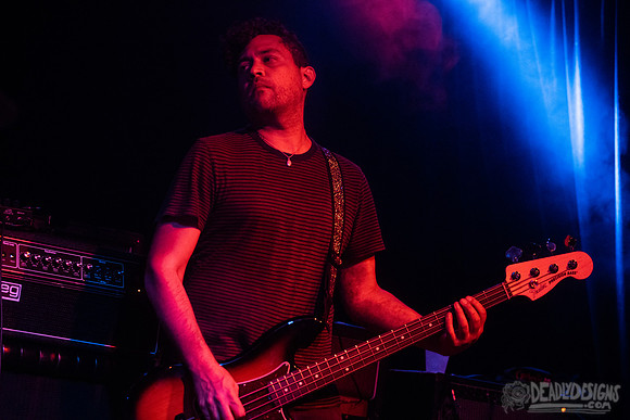 Narrow Head