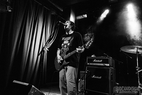 Narrow Head