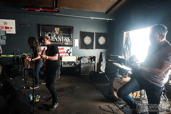 Lee Bains III & The Glory Fires