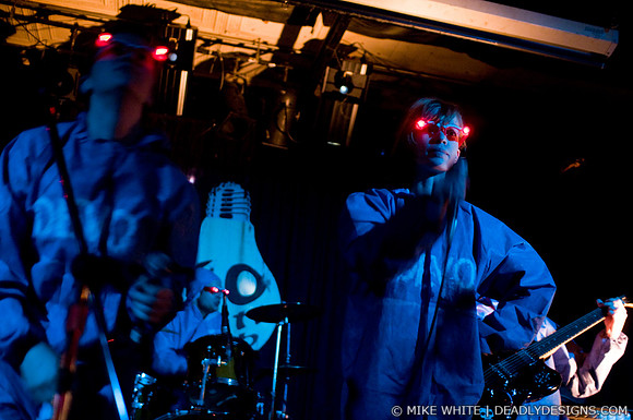 Memory Gospel Dancers (as DEVO)