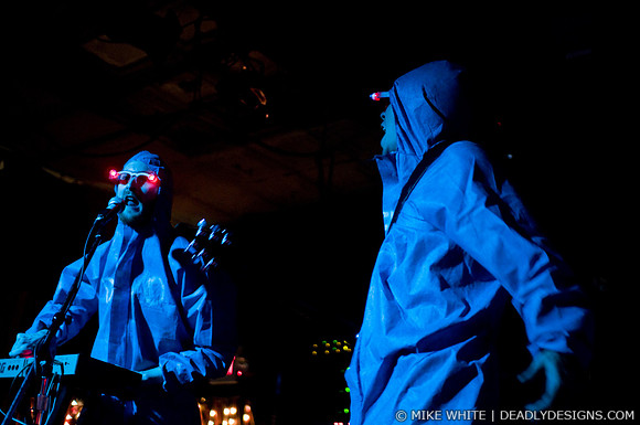 Memory Gospel Dancers (as DEVO)