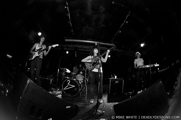 The Coathangers