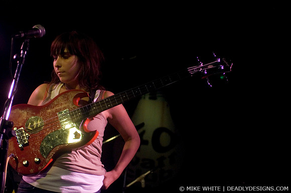 The Coathangers