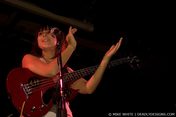 The Coathangers