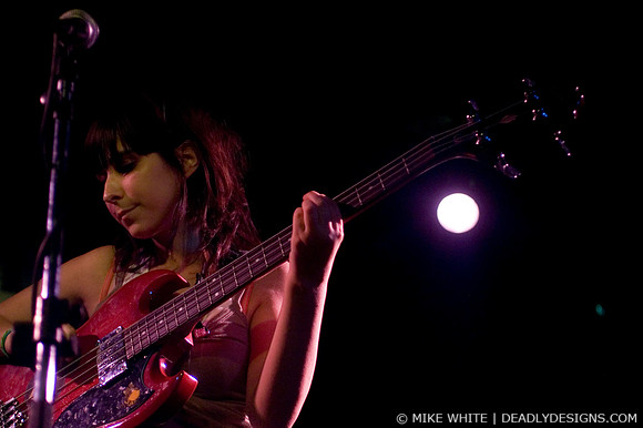 The Coathangers
