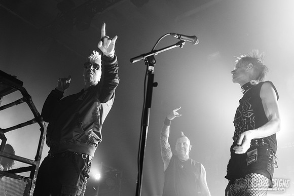 KMFDM