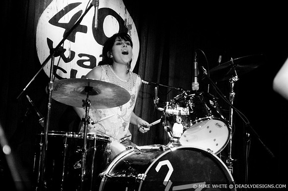 The Coathangers