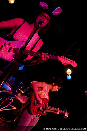 The Coathangers