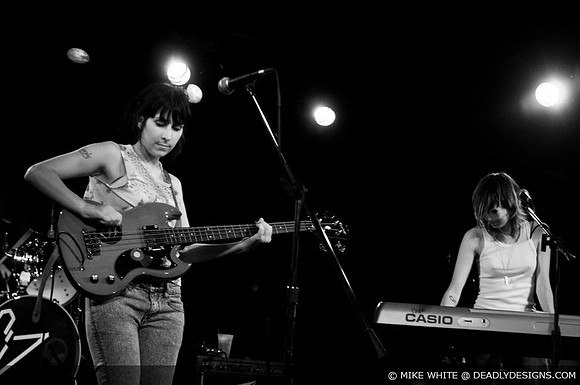 The Coathangers