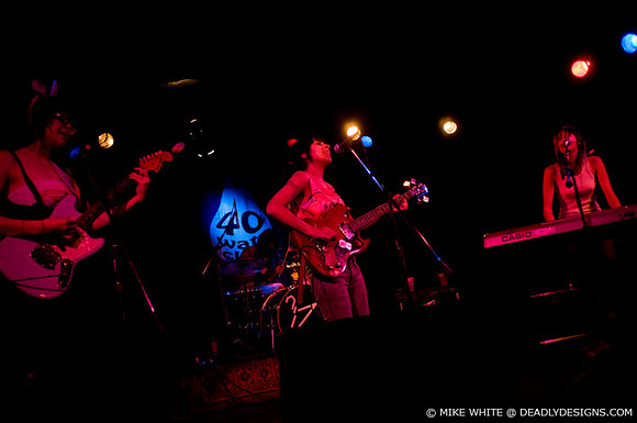 The Coathangers