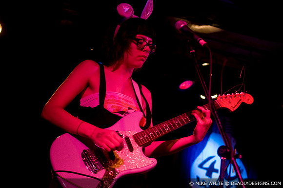 The Coathangers