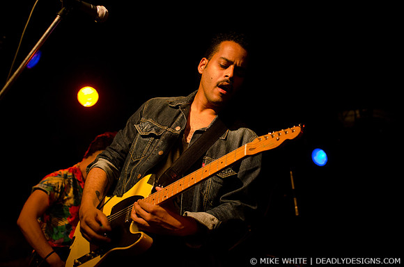 Twin Shadow