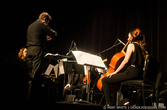 Ensemble Signal Performs Radio Rewrite