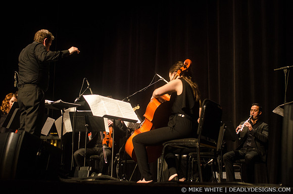 Ensemble Signal Performs Radio Rewrite