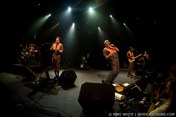 DEVO