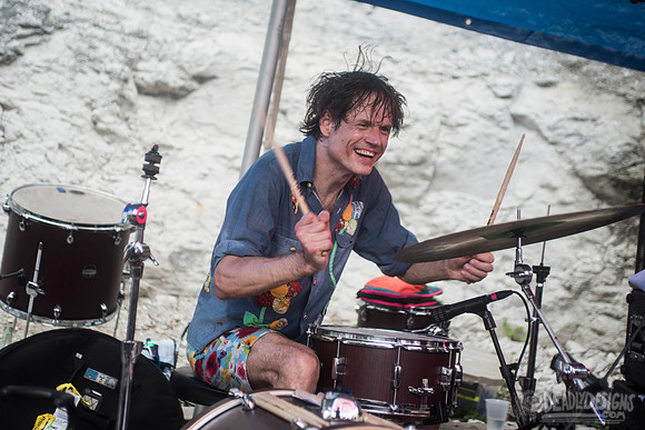 Deerhoof
