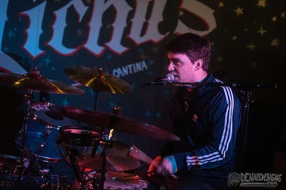 The Dirty Feathers