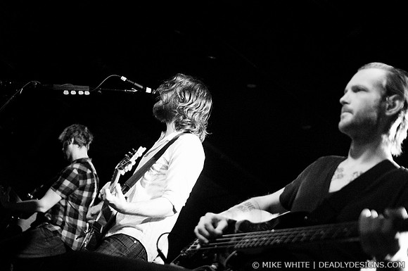 Minus the Bear