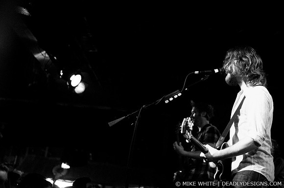 Minus the Bear