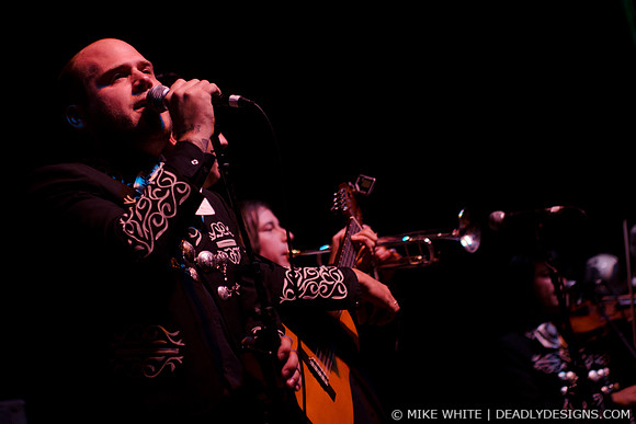 Mariachi El Bronx