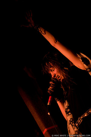 Juliette Lewis & the New Romantics