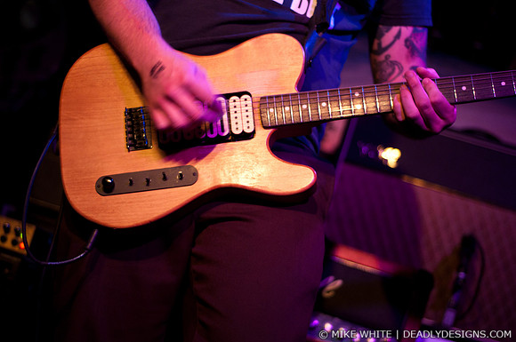 Josh Roberts & the Hinges