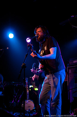 Josh Roberts & the Hinges