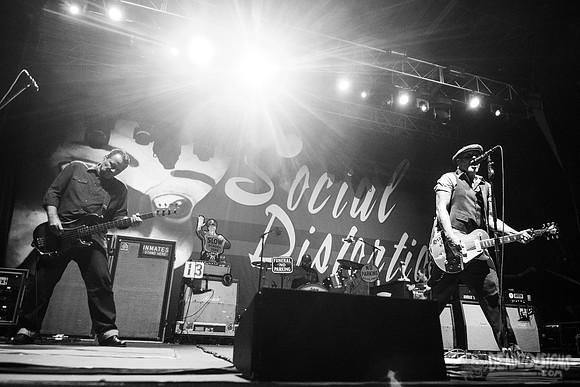 Social Distortion