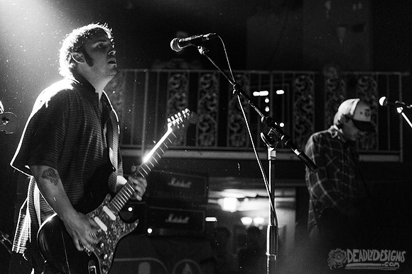 Narrow Head