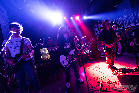 Narrow Head