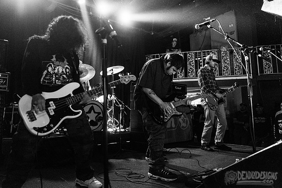 Narrow Head