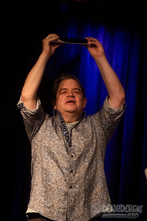 Mayor Kelly Girtz presents Patton Oswalt with key to city