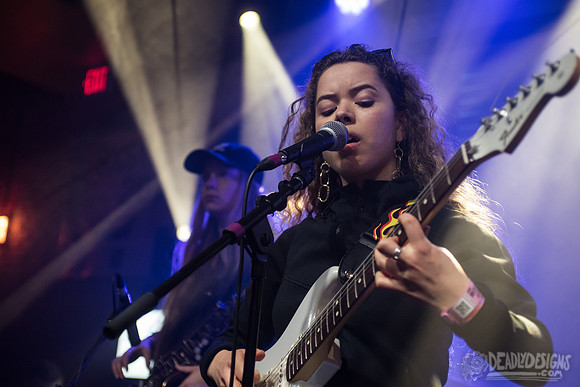 Nilüfer Yanya
