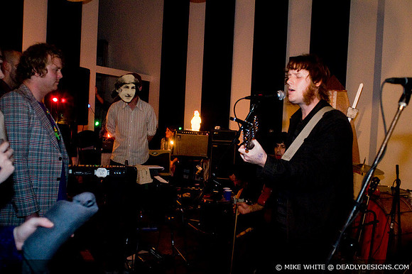 Olivia Tremor Control