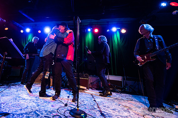 Kevn Kinney, Mitch Easter, Mike Mills, Peter Buck, Lenny Kaye, and Scott McCaughey