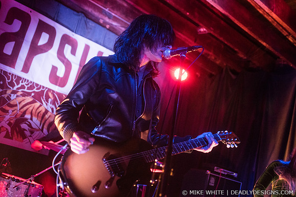 Capsula