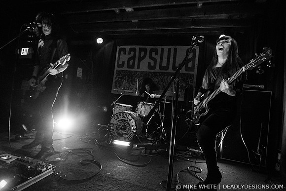 Capsula