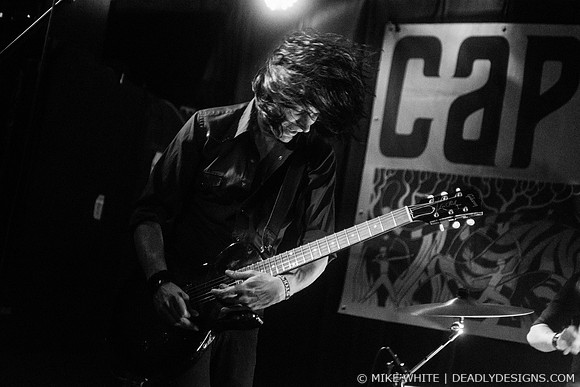 Capsula