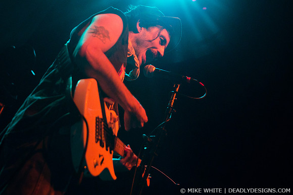 Black Lips