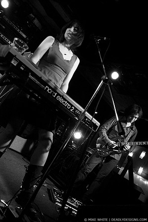 Damon & Naomi
