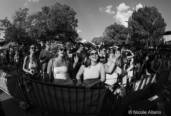 Wim Tapley & The Cannons (by Nicole Allario)